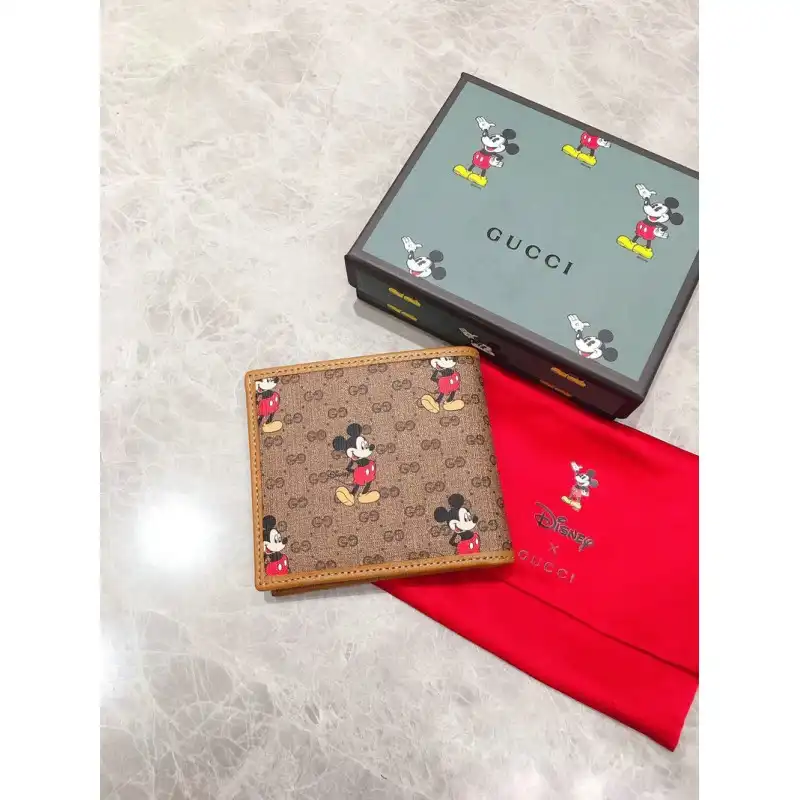 G*u*i bags 20dj570086