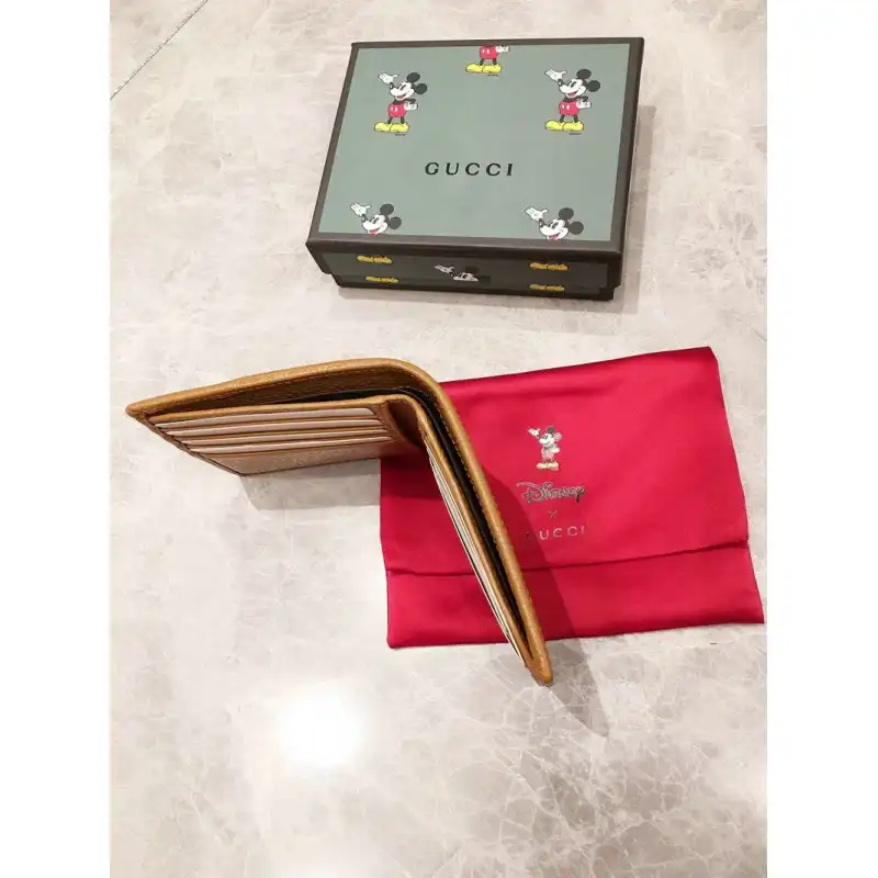 G*u*i bags 20dj570086