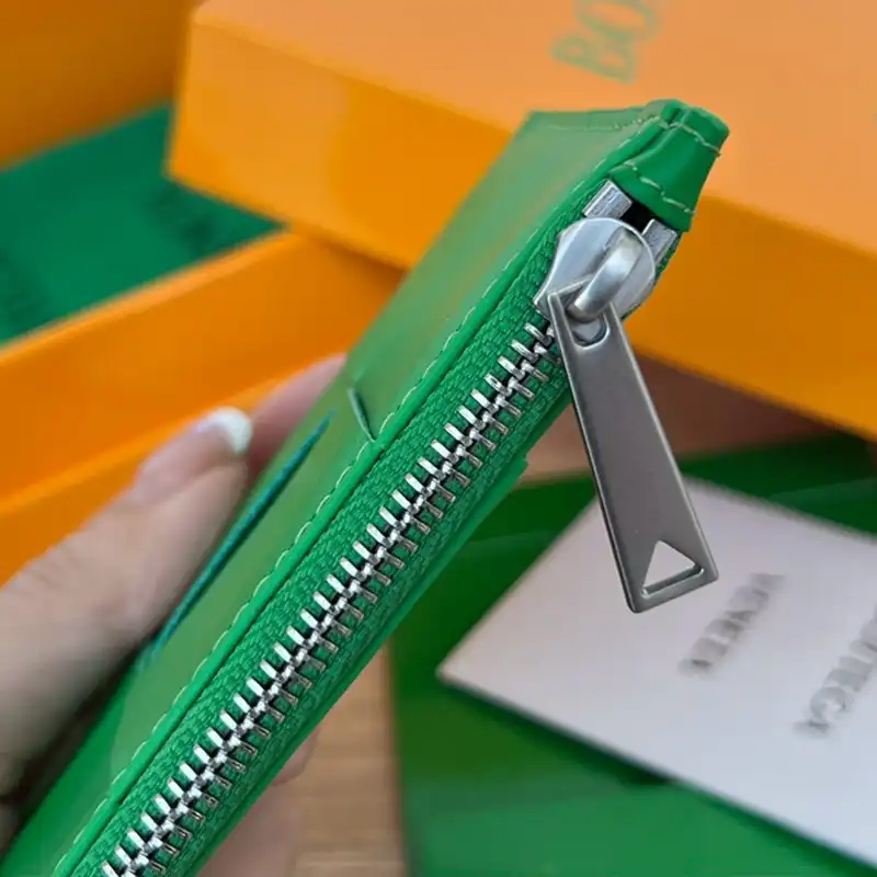 bo*te*ga Ve*ne*ta bag 2211sf0043