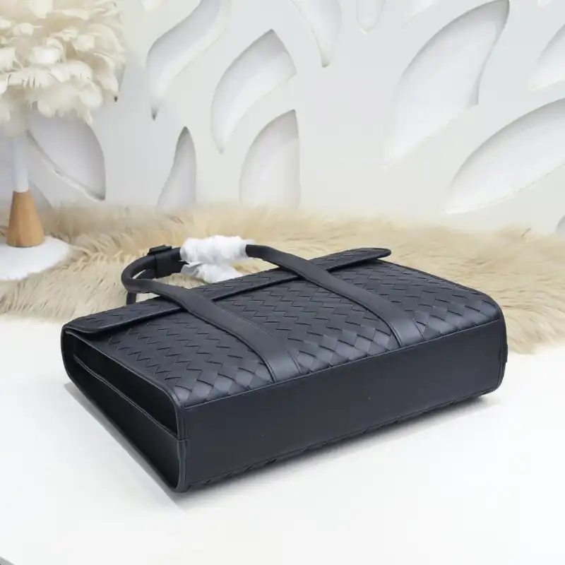 bo*te*ga Ve*ne*ta bags 2406ya0002